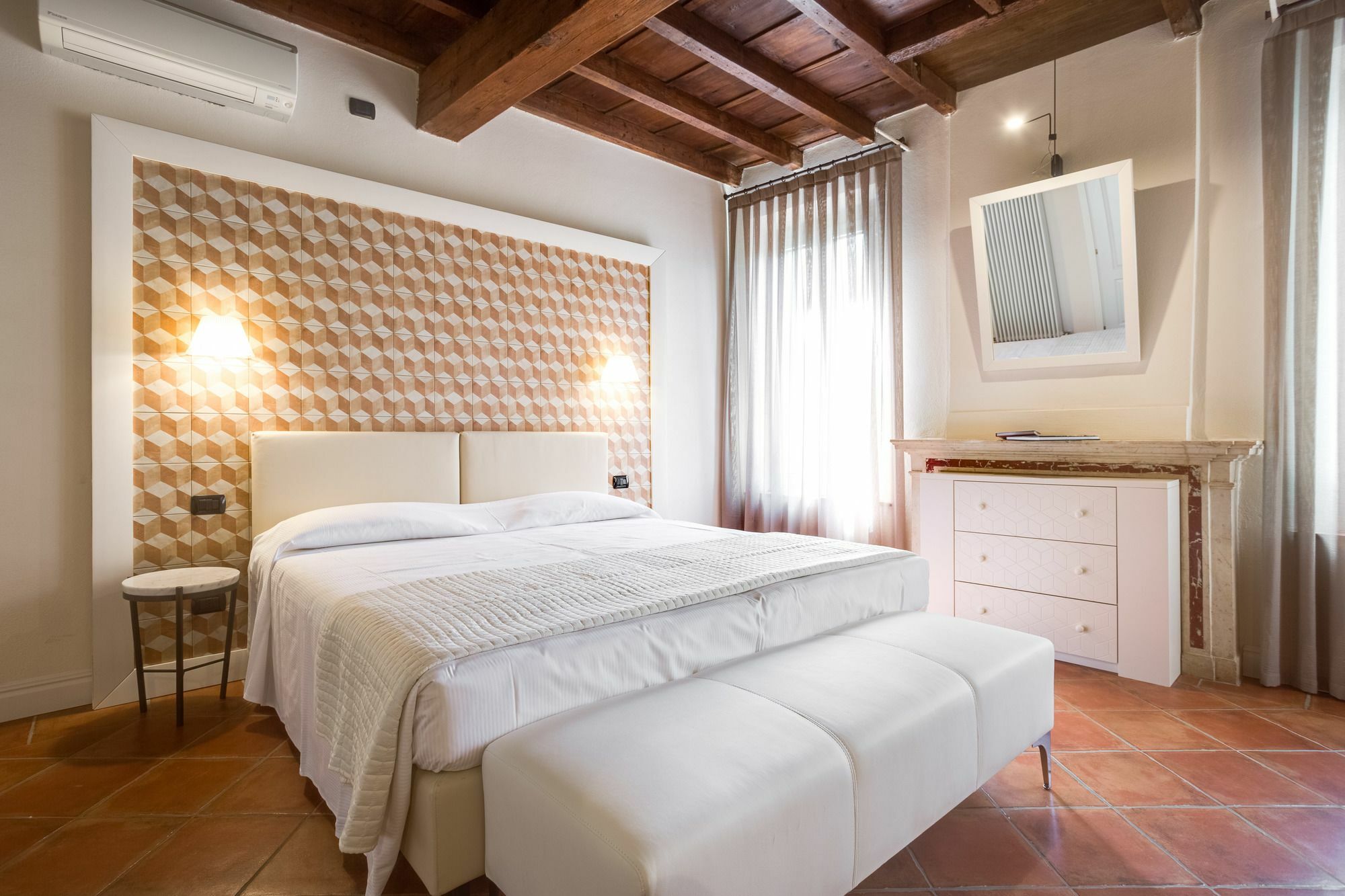 Ferrara Rooms Экстерьер фото